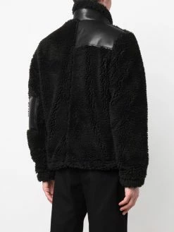 Axel Arigato veste en peau lainée artificielle