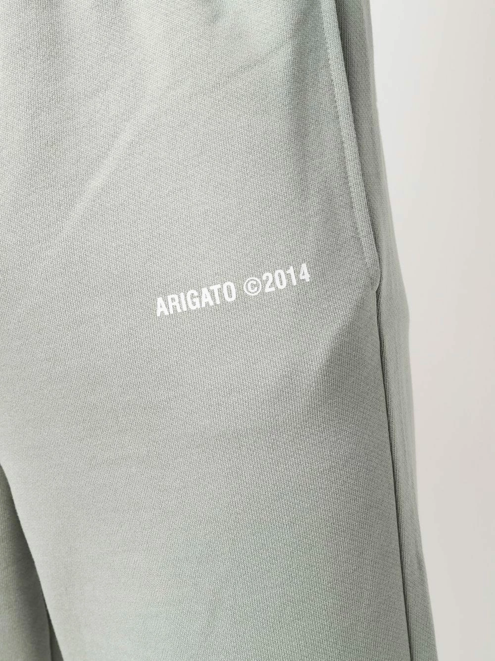 Meilleur prix đ Axel Arigato Vendre-RĂ©clame Pantalon de jogging Ă logo imprimĂ© pantalons de survĂȘtement homme â 5 Axel Arigato pantalon de jogging Ă logo imprimĂ©