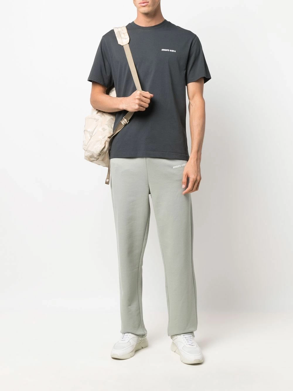 Meilleur prix đ Axel Arigato Vendre-RĂ©clame Pantalon de jogging Ă logo imprimĂ© pantalons de survĂȘtement homme â 2 Axel Arigato pantalon de jogging Ă logo imprimĂ©